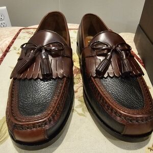 Johnston & Murphy Two-Tone Leather Tassel Loafers